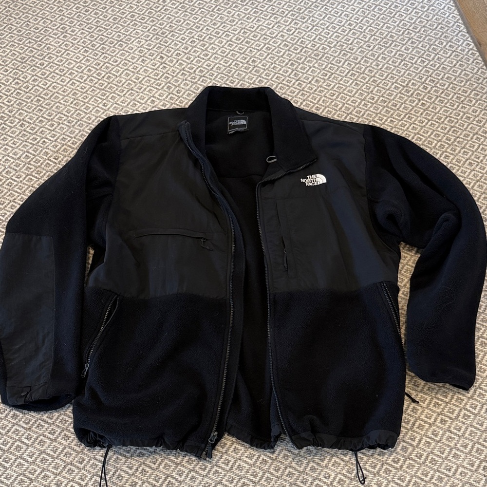 The North Face Men's Black Performance Jacket